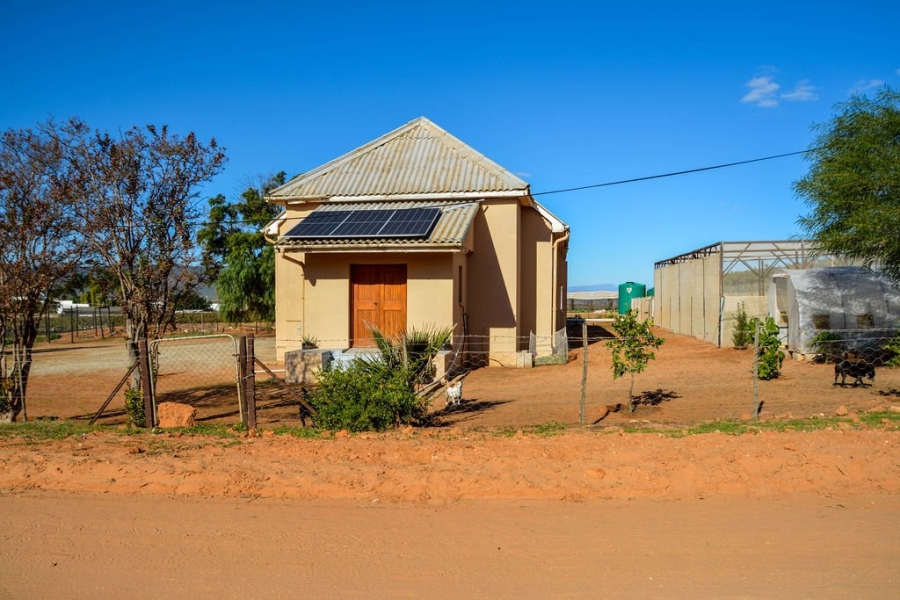 1 Bedroom Property for Sale in Vredendal Rural Western Cape